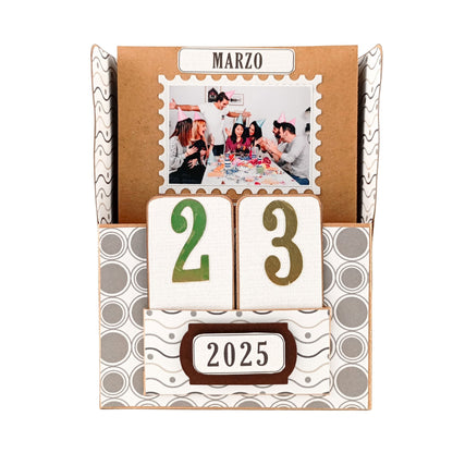 kit calendario de fotos PERSONALIZABLE  REF. CALENDFOTOPERS_0001_ESP en ESPAÑOL